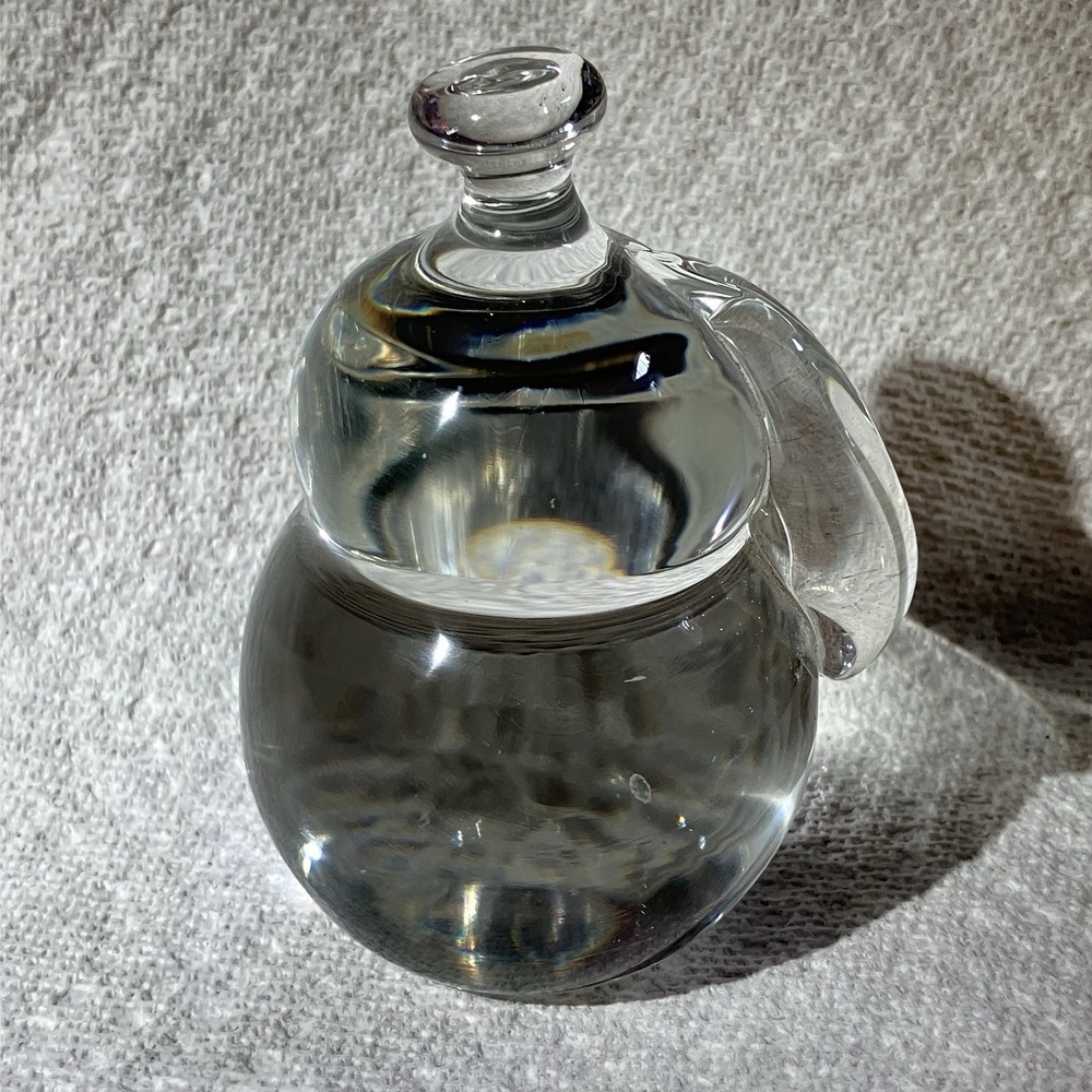 Clear‎ Glass Pear Paperweight / Fruit / 3.75" x 2.5" / UV Glow / Unsigned / Flaw